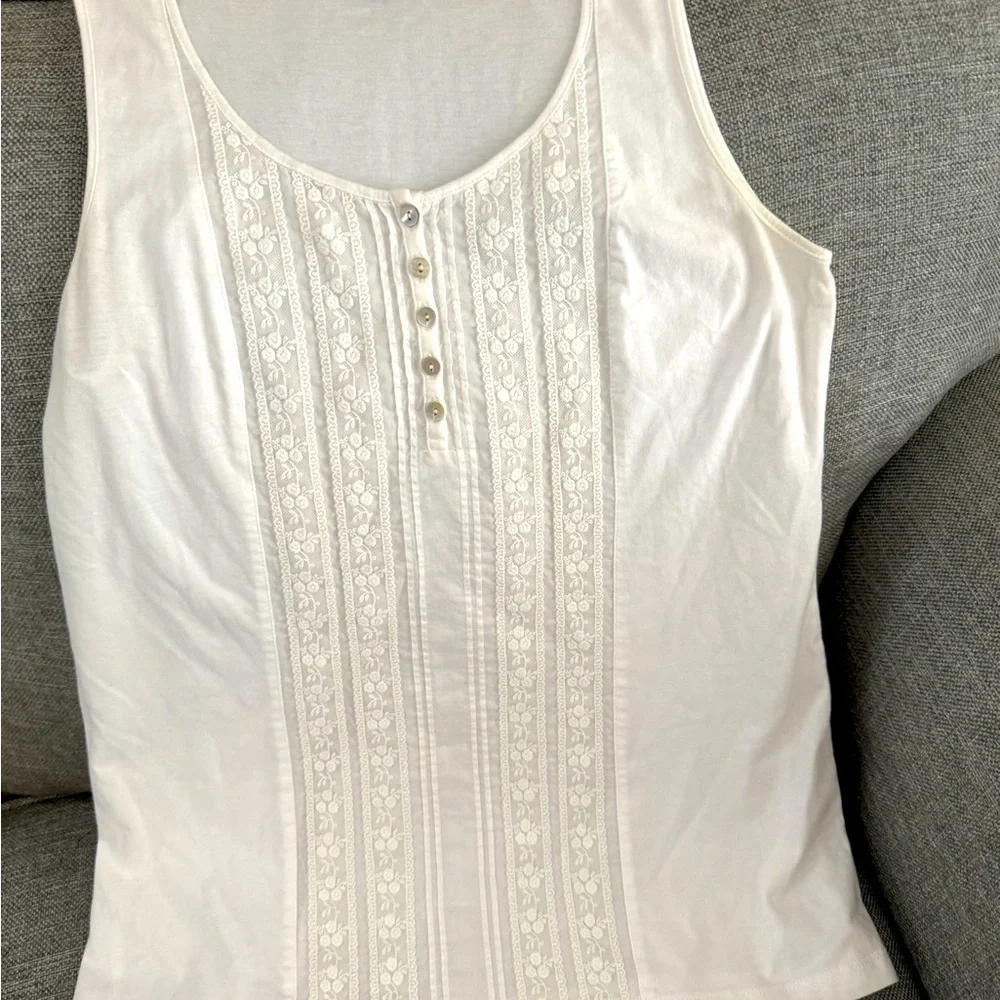 J. Jill White Embellished Buttoned Tank Top - Picture 2 of 3